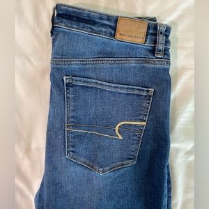 American Eagle High Rise Jeans